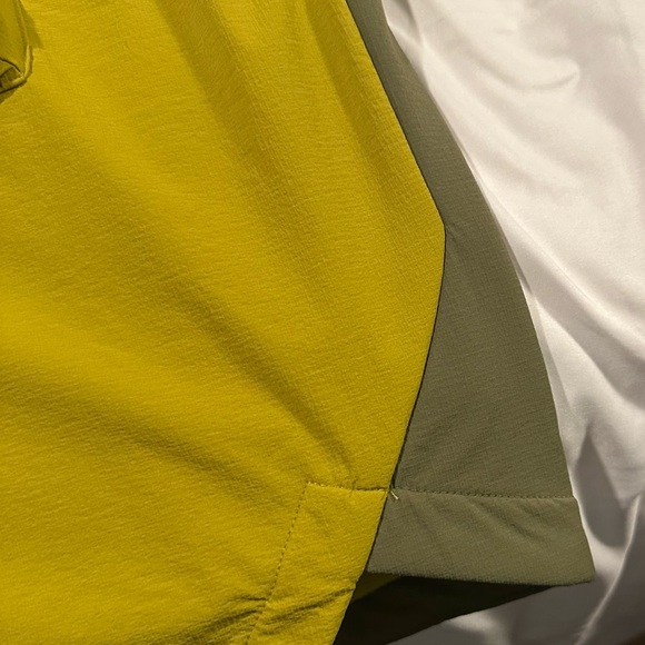 Adidas Terrex UTL HZ TOP- Cordura pullover Fleece. Size SMALL- NWT- UNISEX - Picture 9 of 10